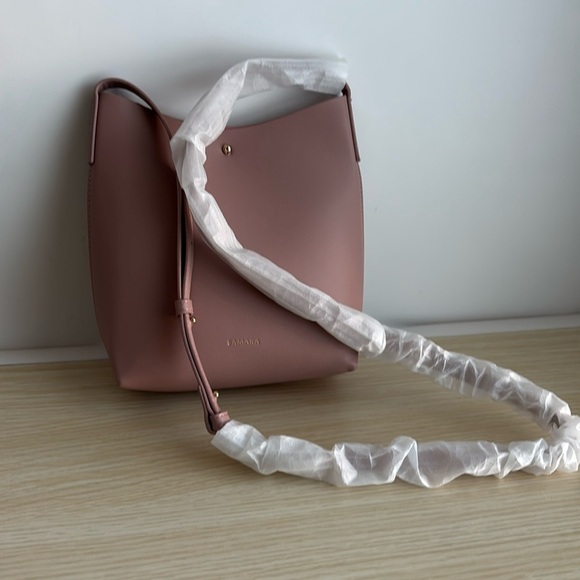 Anthropologie Handbags - ANTHROPOLOGIE SAMARA Soft vegan leather in a muted Peony hue